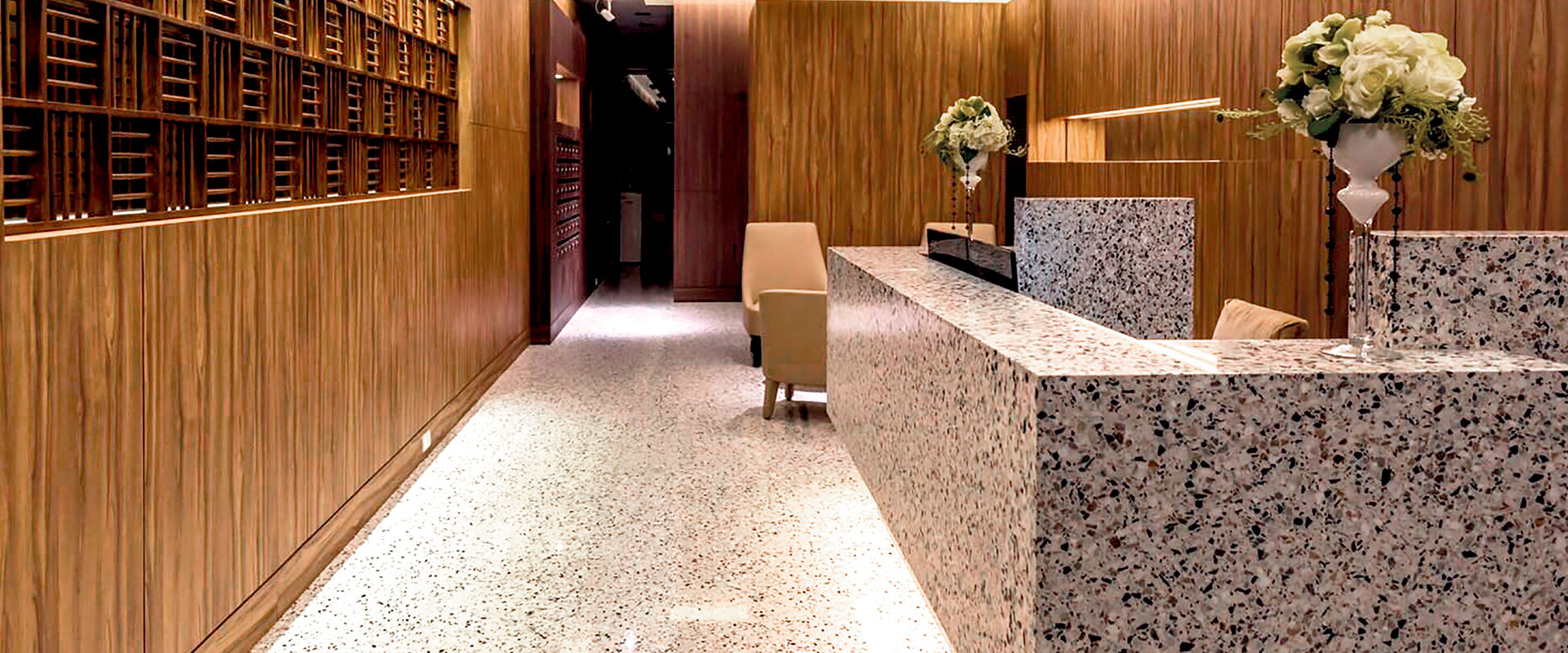 AGGLOTECH-progetto-private-office-slider-4 AGGLOTECH-progetto-private-office-slider-4